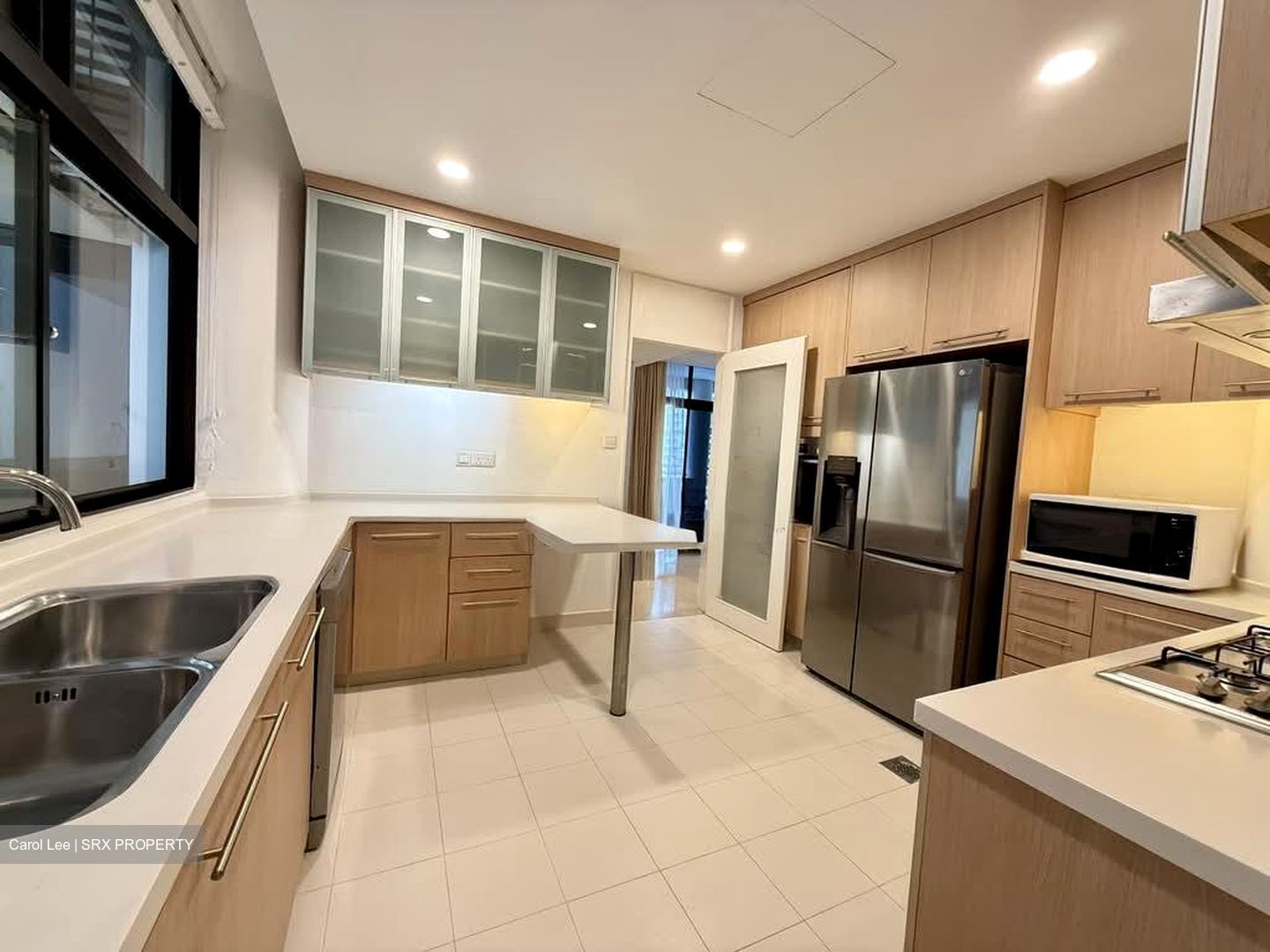 The Colonnade (D10), Condominium #566277321